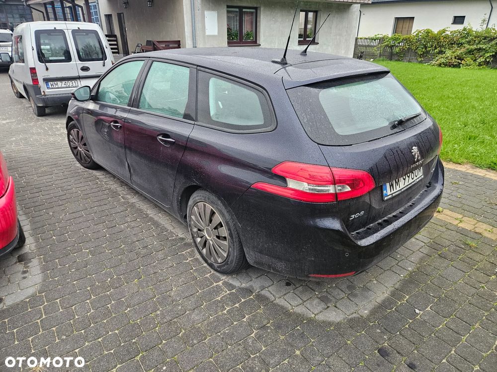 Peugeot 308 2015 photo 2