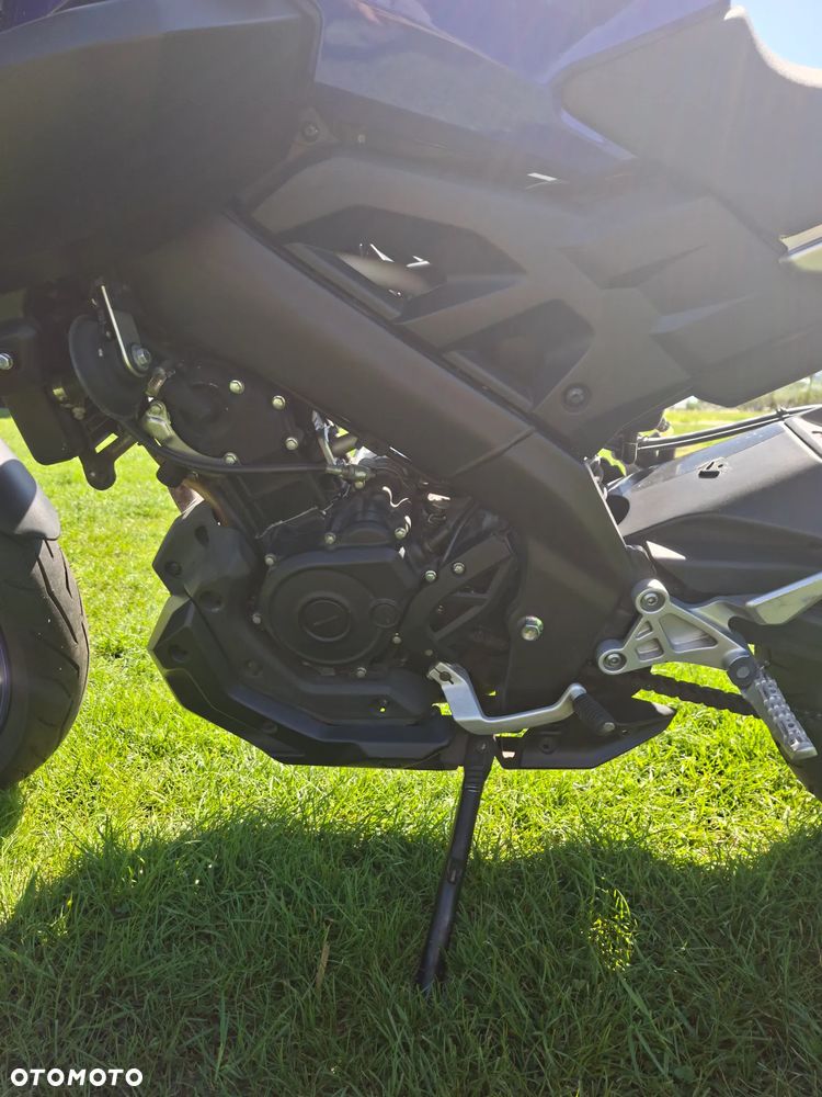 Yamaha MT - 6