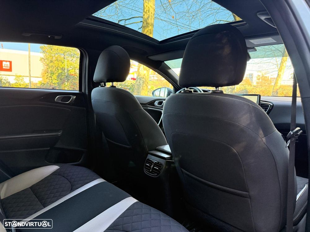 Kia ProCeed 1.6 CRDi SCR GT LINE - 11