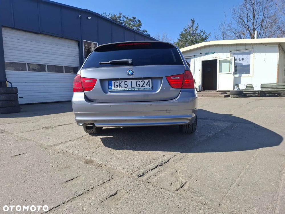 BMW Seria 3 318d Blue Performance Luxury Line - 5