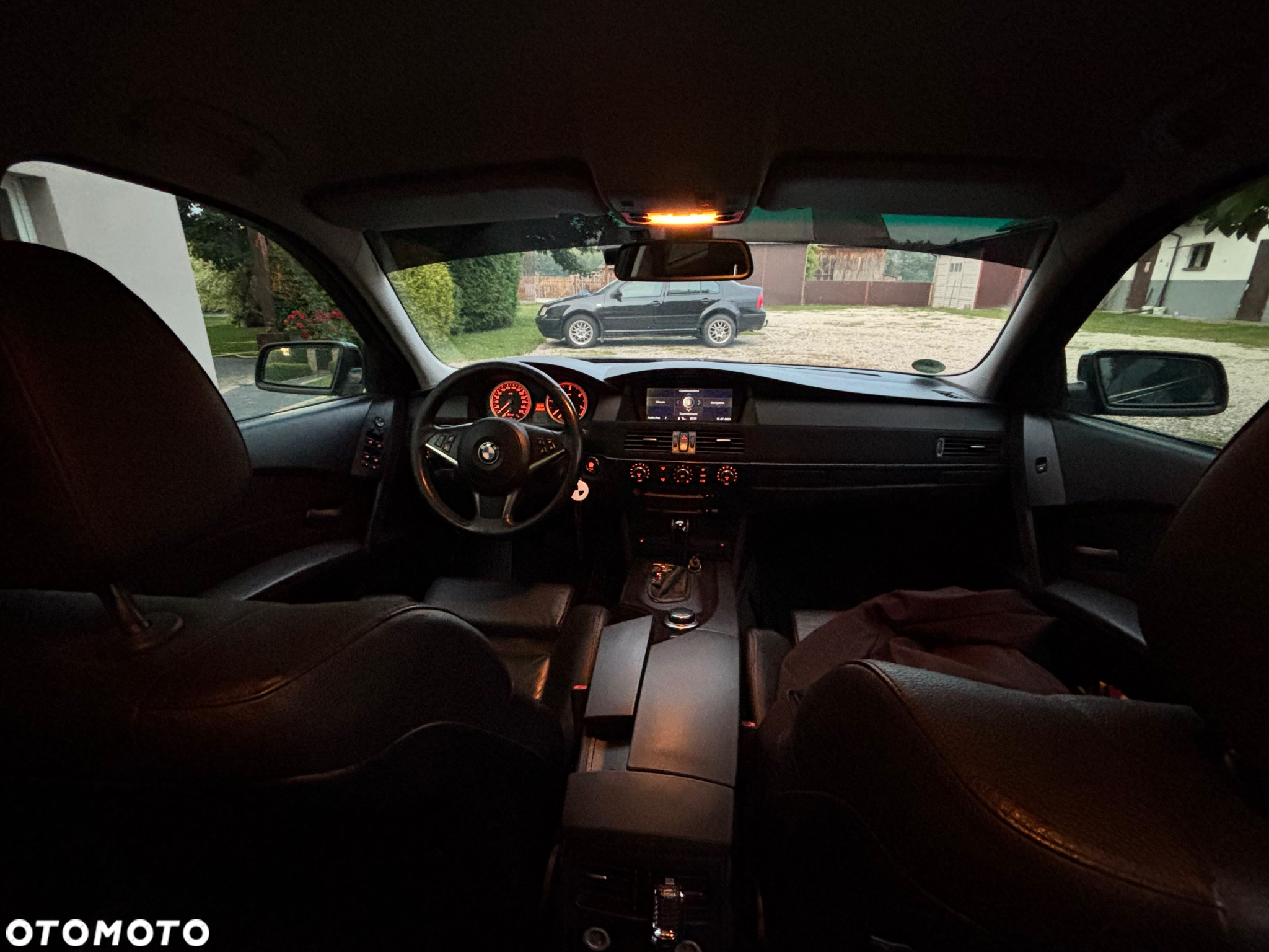 BMW Seria 5 - 12