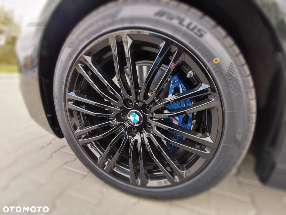 BMW Seria 5 530i xDrive M Sport Edition - 13