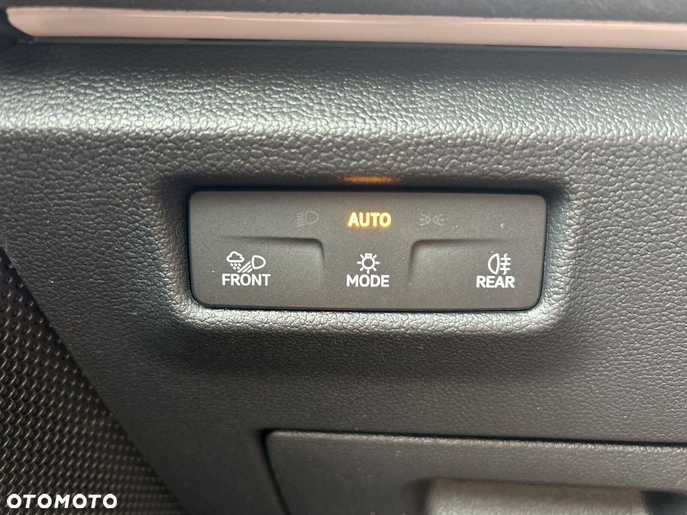 Volkswagen Tiguan - 16