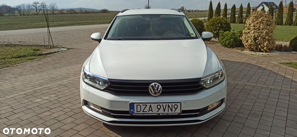 Volkswagen Passat - 3