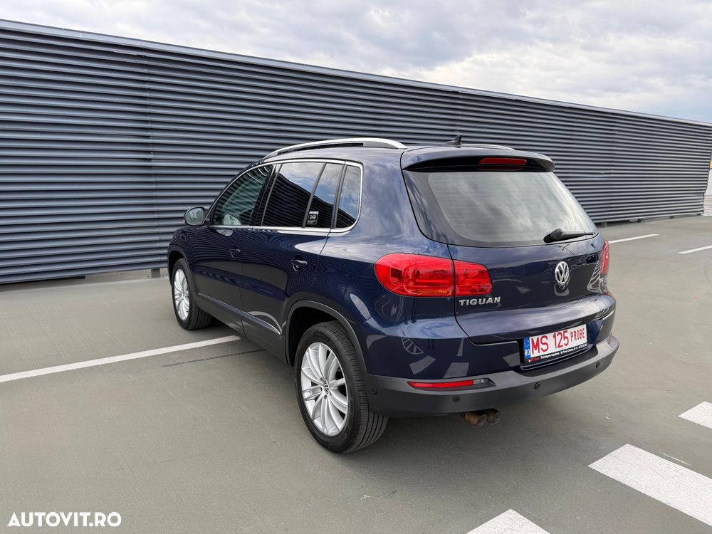 Volkswagen Tiguan 2.0 TDI SCR 4MOTION BlueMotion Technology DSG Lounge Sport & Style - 8