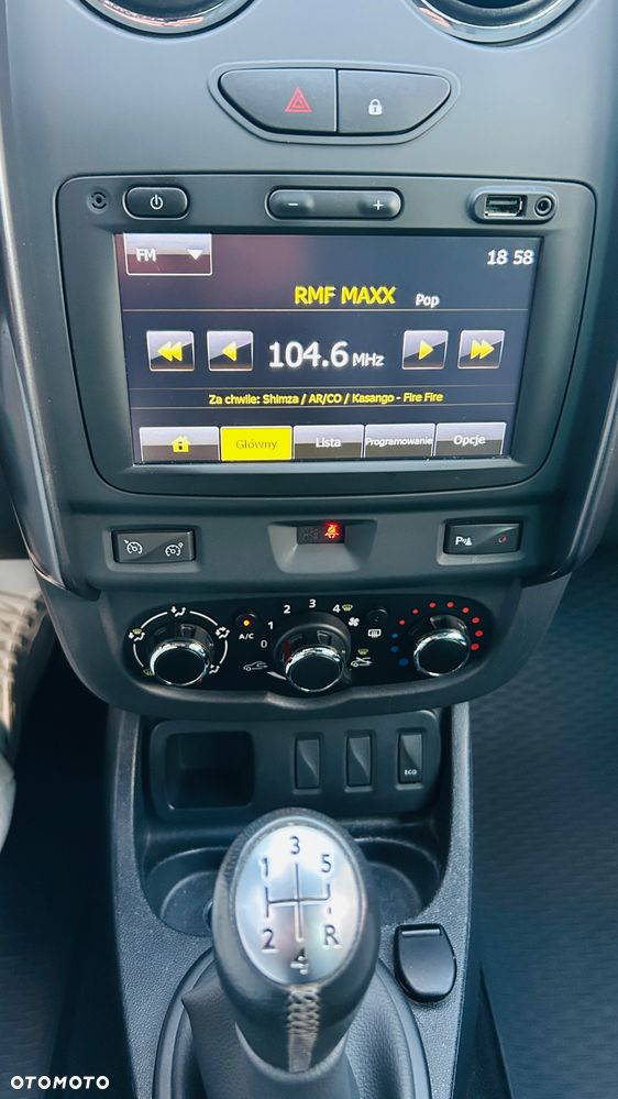 Dacia Duster 1.6 16V 105 4x2 Prestige - 27