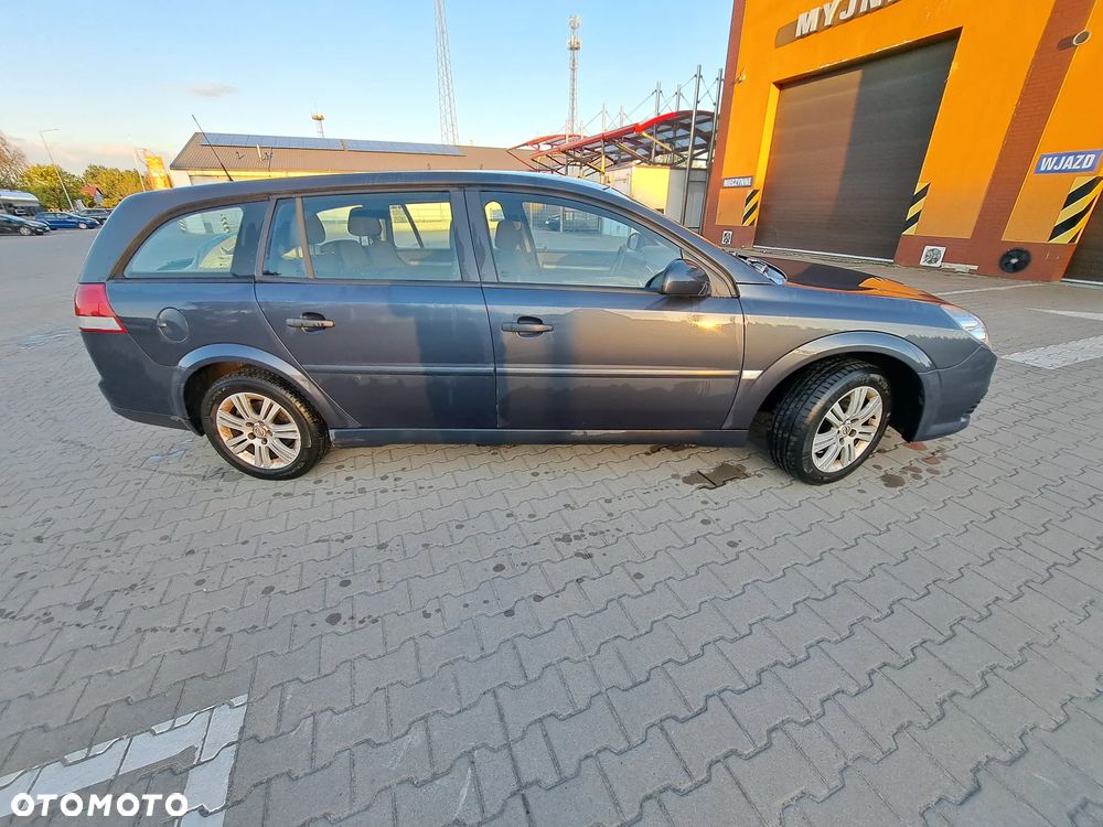 Opel Vectra 1.9 CDTI Essentia - 7
