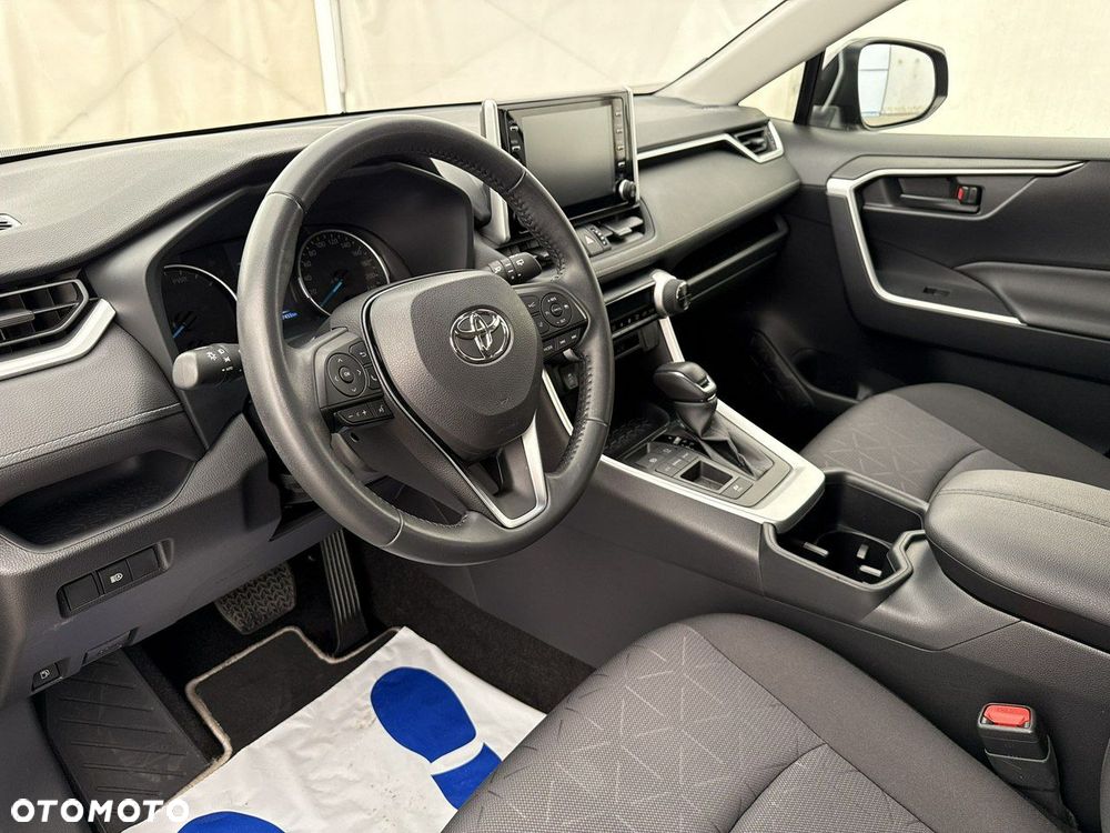 Toyota RAV4 - 14