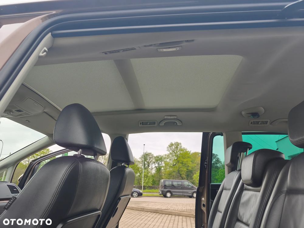Volkswagen Sharan 2.0 TDI DSG Blue Motion Highline - 26