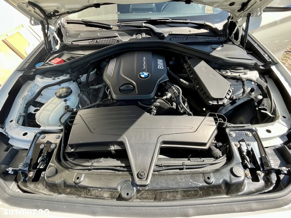 BMW Seria 1 - 19
