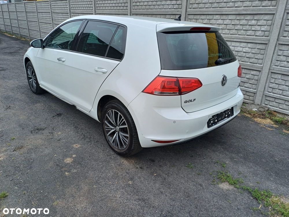 Volkswagen Golf 1.2 TSI BMT Trendline - 3