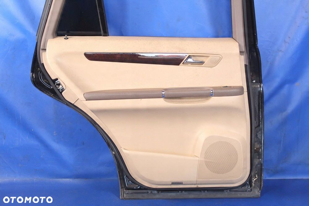 DRZWI TYŁ LEWY KOMPLETNE MERCEDES W251 07r 197 - 6