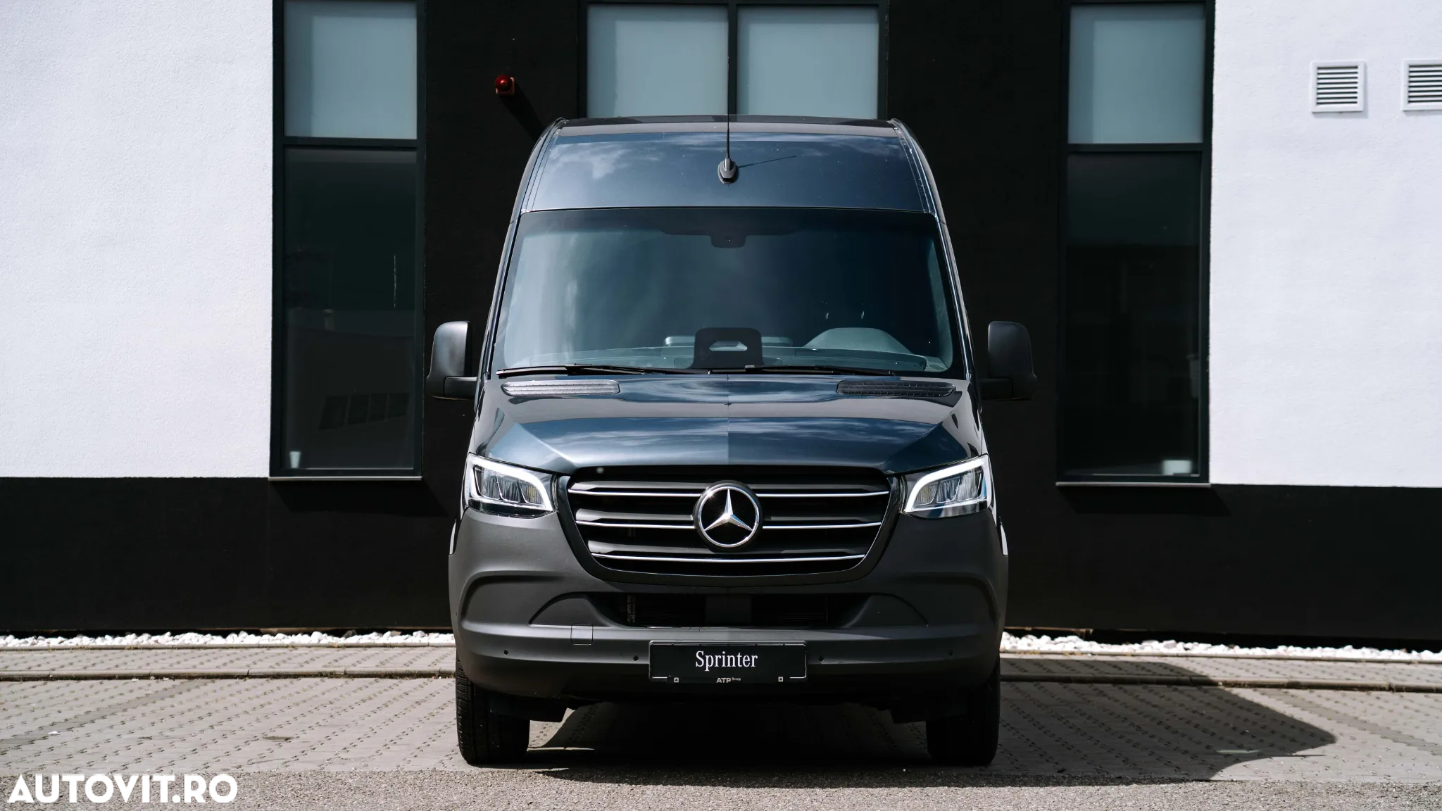 Mercedes-Benz SPRINTER - 2