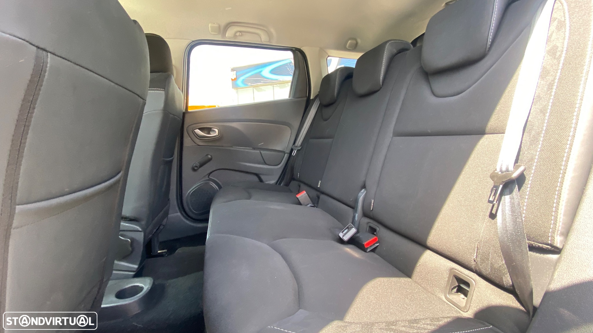 Renault Clio Sport Tourer 0.9 TCe Limited - 21