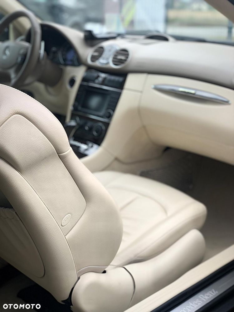Mercedes-Benz CLK 350 Elegance - 6
