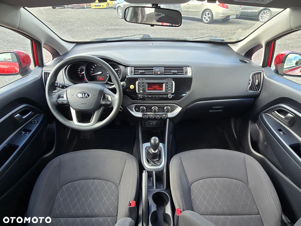Kia Rio - 7