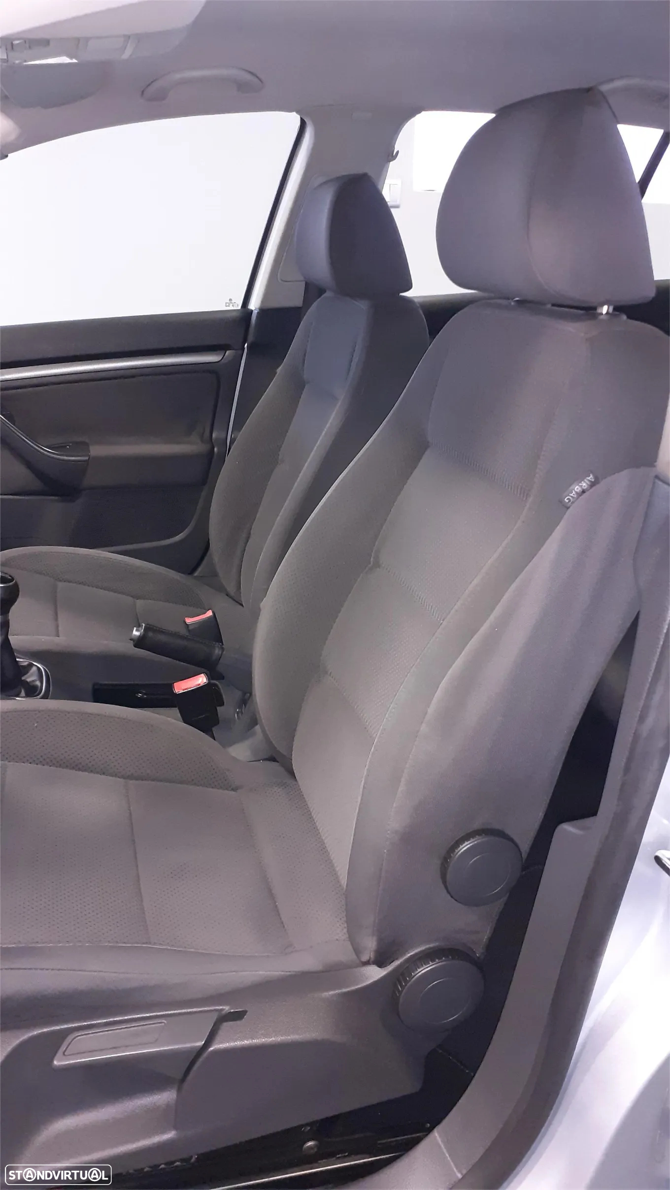 VW Golf 1.4i Confortline - 14
