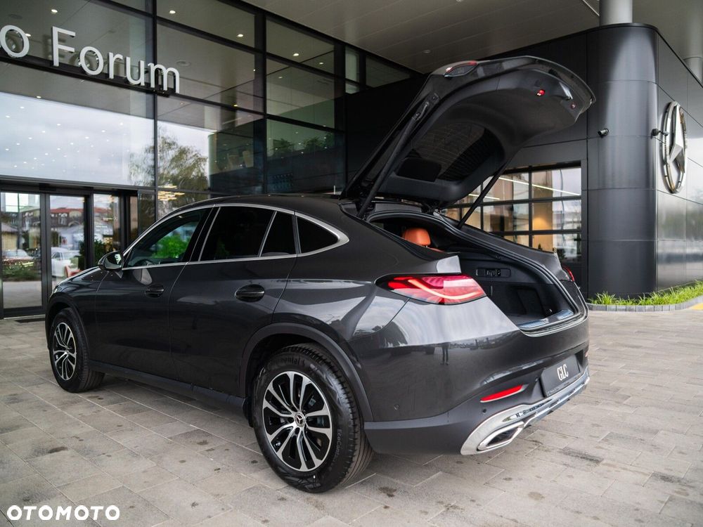 Mercedes-Benz GLC - 27