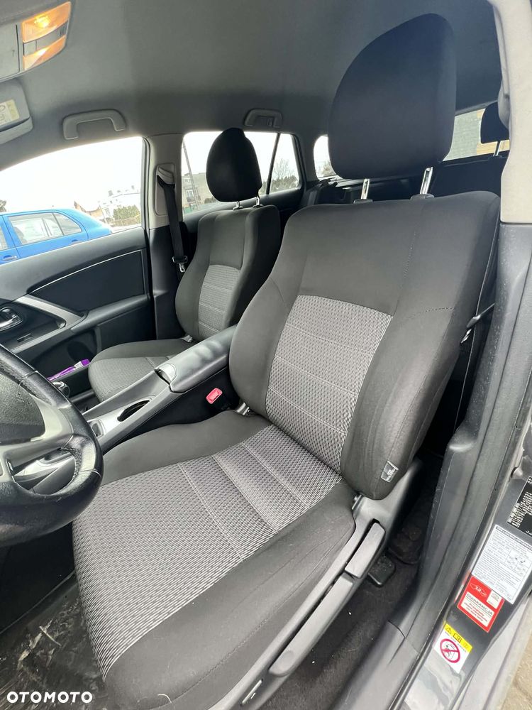 Toyota Avensis 2.0 D-4D Active - 7