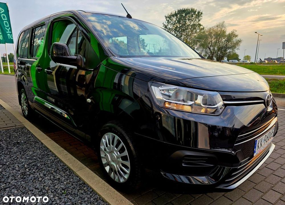 Toyota Proace City Verso 1.2 D-4T Business - 6