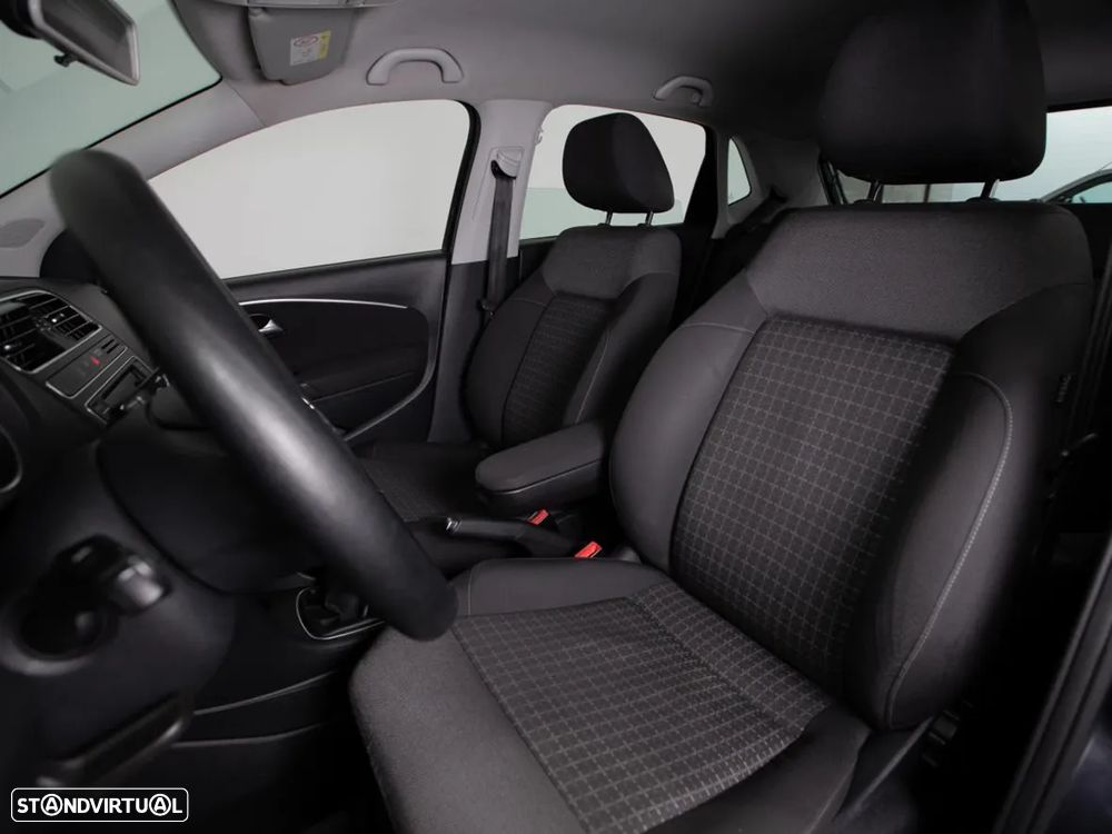 VW Polo 1.4 TDi (Blue Motion ) Highline - 8