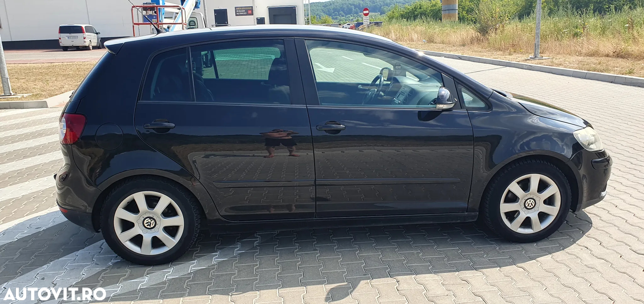 Volkswagen Golf Plus 2.0 TDI Comfortline - 2
