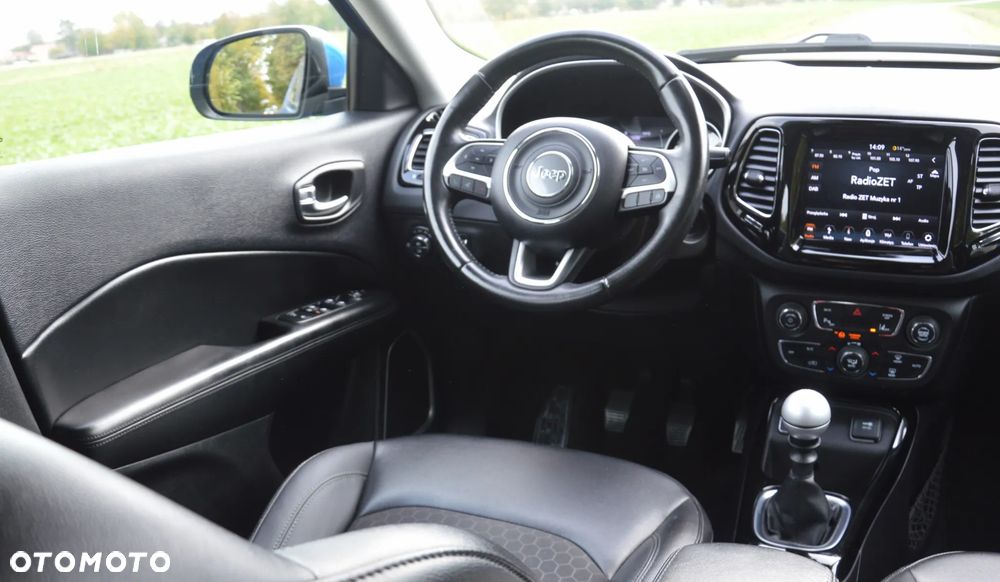 Jeep Compass - 15