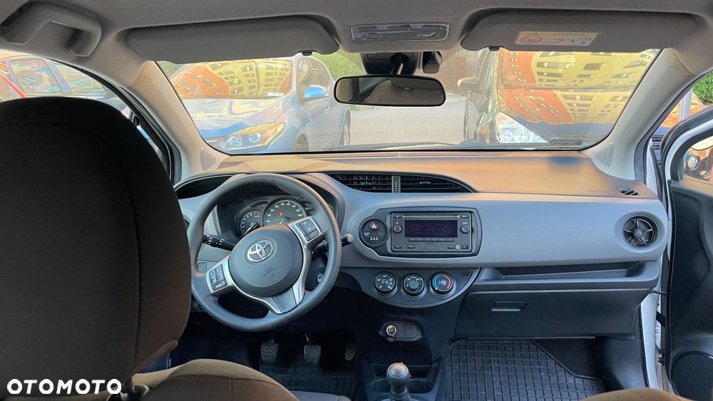 Toyota Yaris 1.0 Active EU6 - 20