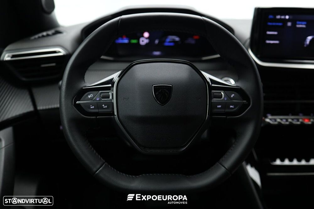 Peugeot e-2008 Allure - 10
