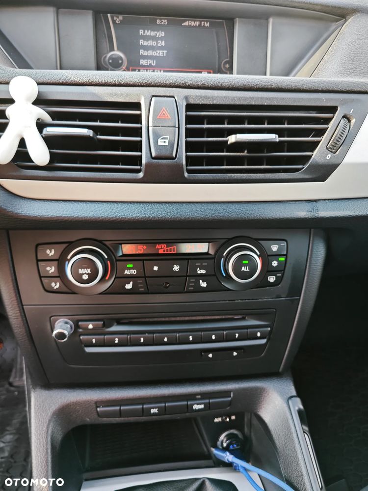 BMW X1 sDrive18d Sport Line - 13