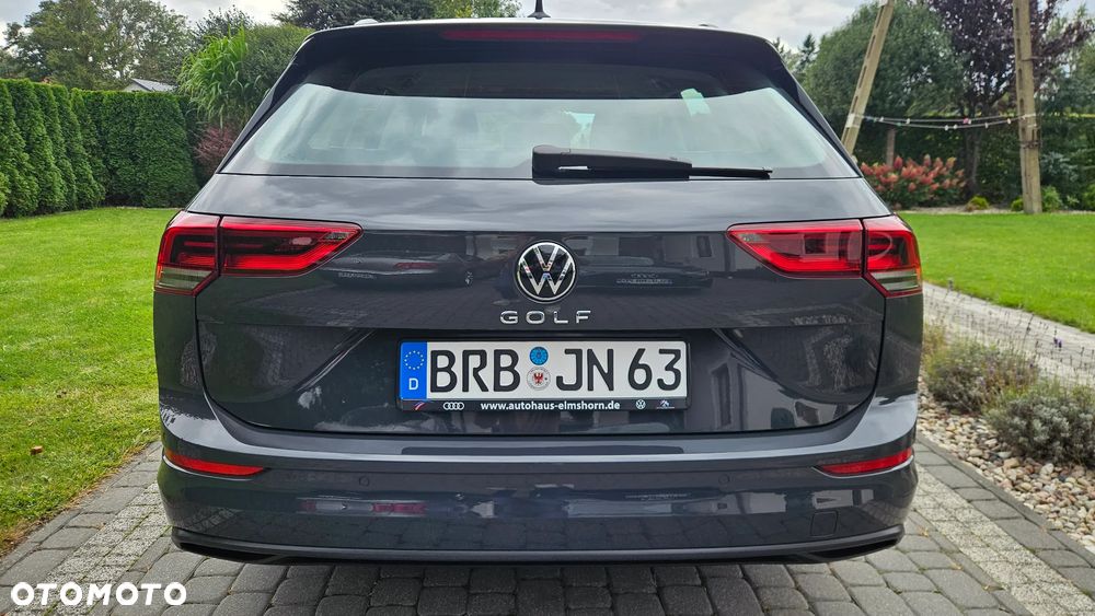 Volkswagen Golf - 6