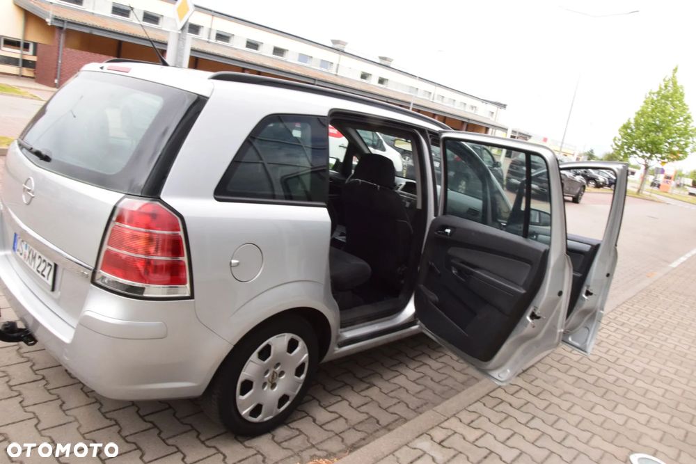 Opel Zafira 1.8 Easytronic Cosmo - 16