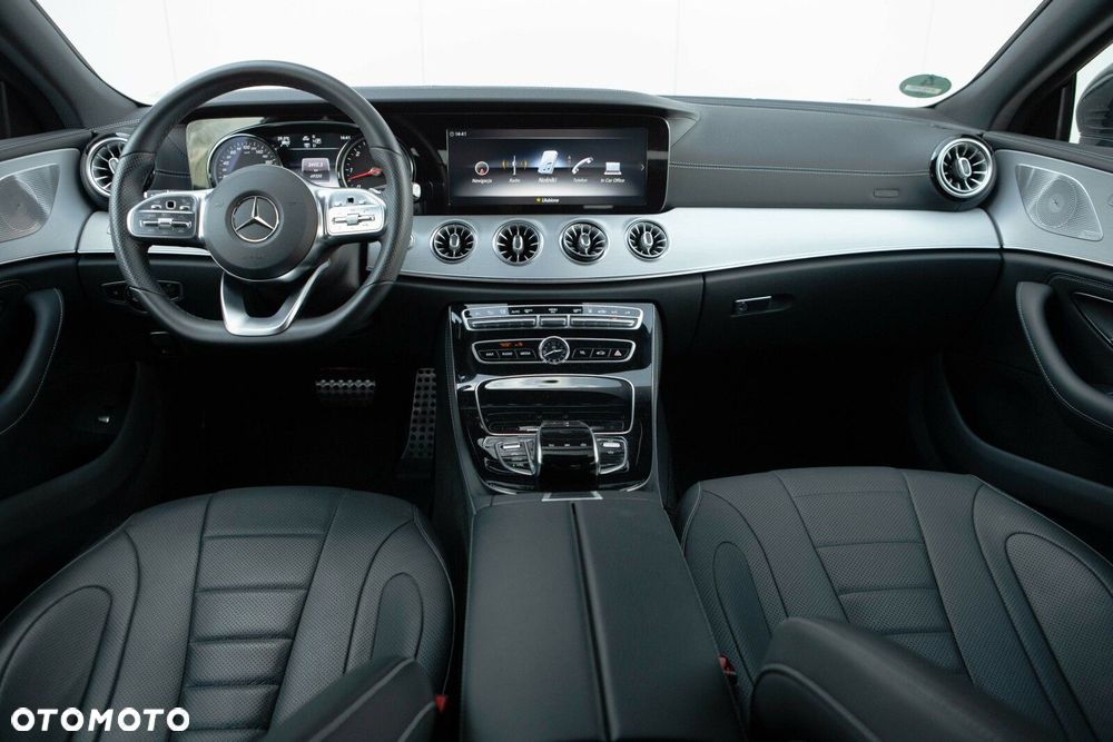 Mercedes-Benz CLS - 27