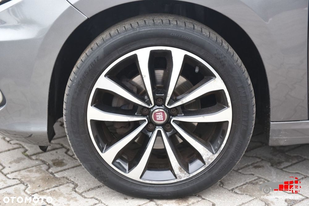 Fiat Tipo - 12