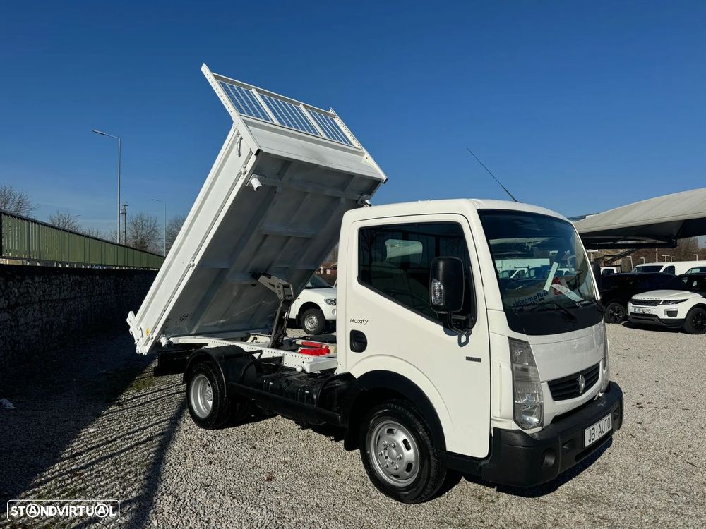Nissan Cabstar 2.5 dCi 35.14/1 C.Aço Basculante - 3