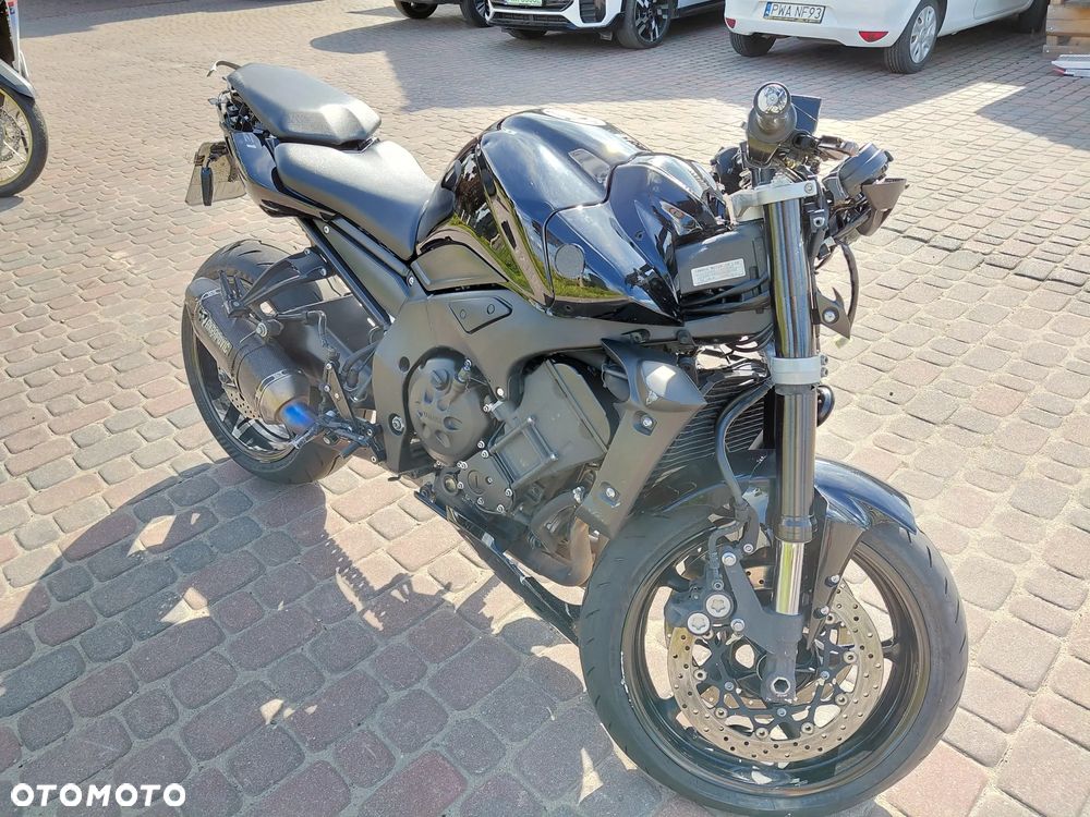 Yamaha FZ - 6
