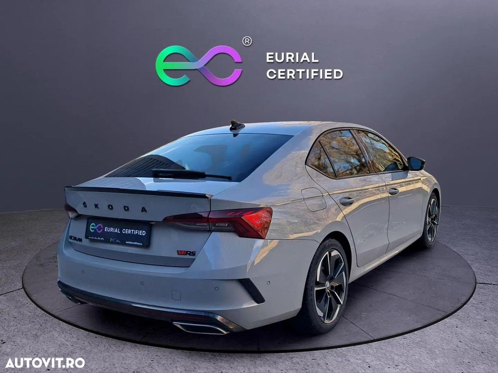 Skoda Octavia 2.0 245 TSI DSG RS - 3