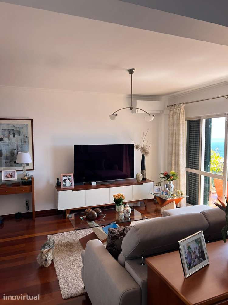 Penthouse T2 +1 no Garajau com vista mar 180º - Grande imagem: 3/25