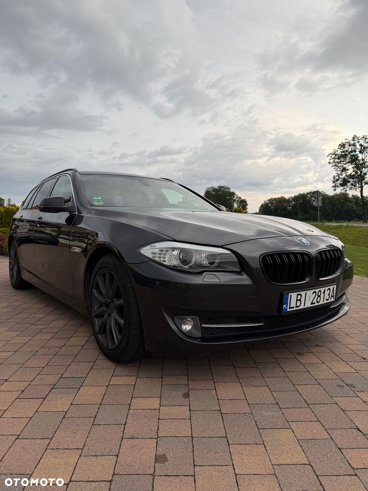 BMW Seria 5 530d xDrive - 2