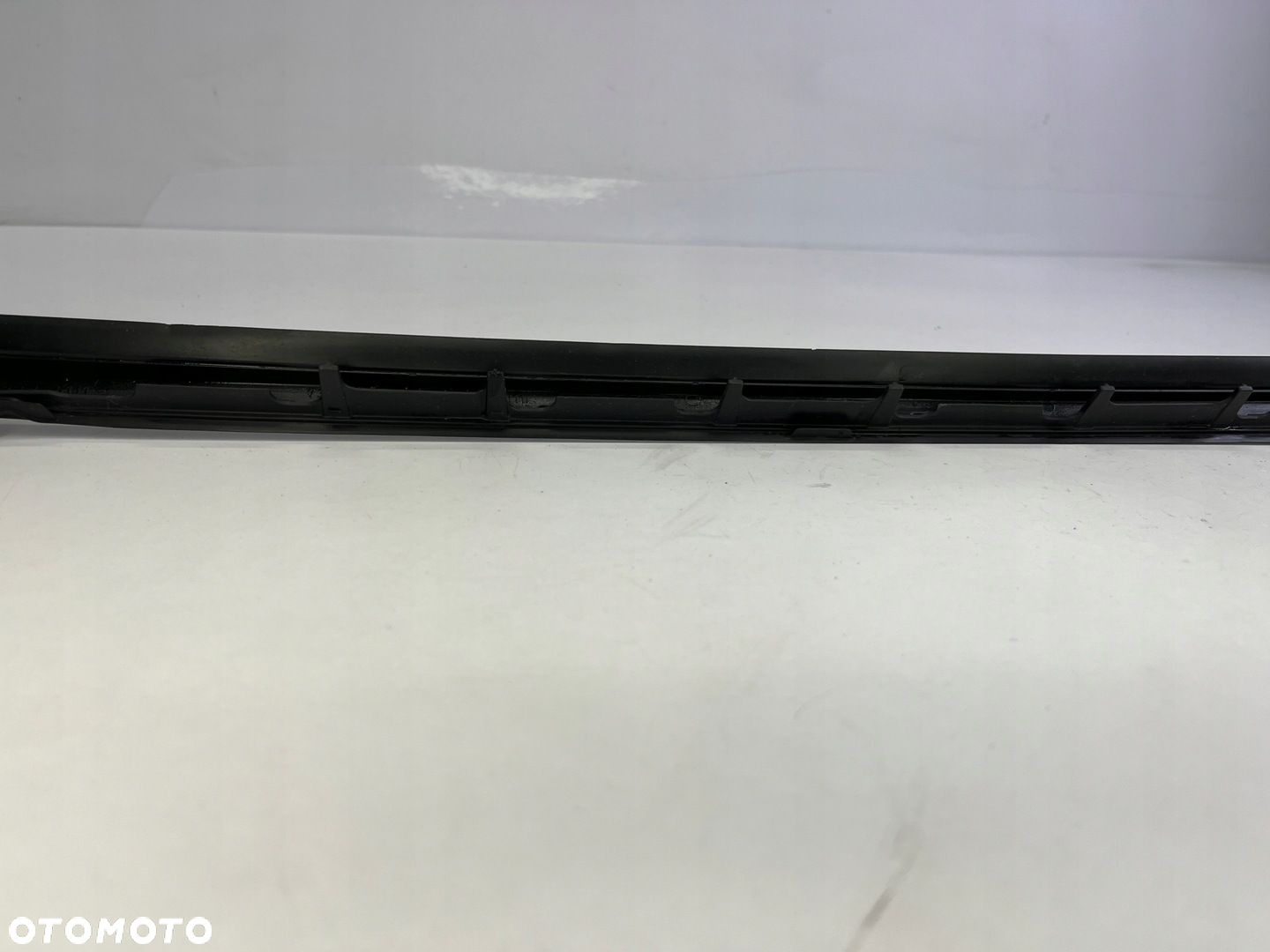 LISTWA SZYBY PRZEDNIEJ CZOŁOWEJ PRAWA BMW X3 G01 7399032 - 12