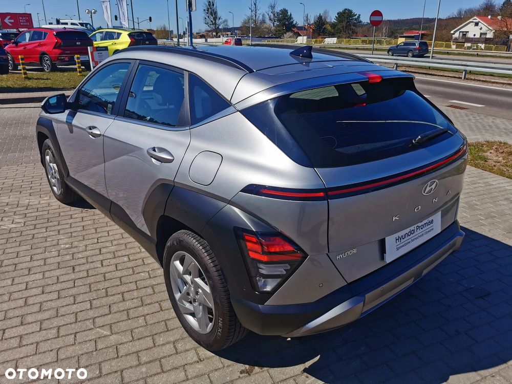 Hyundai Kona - 13
