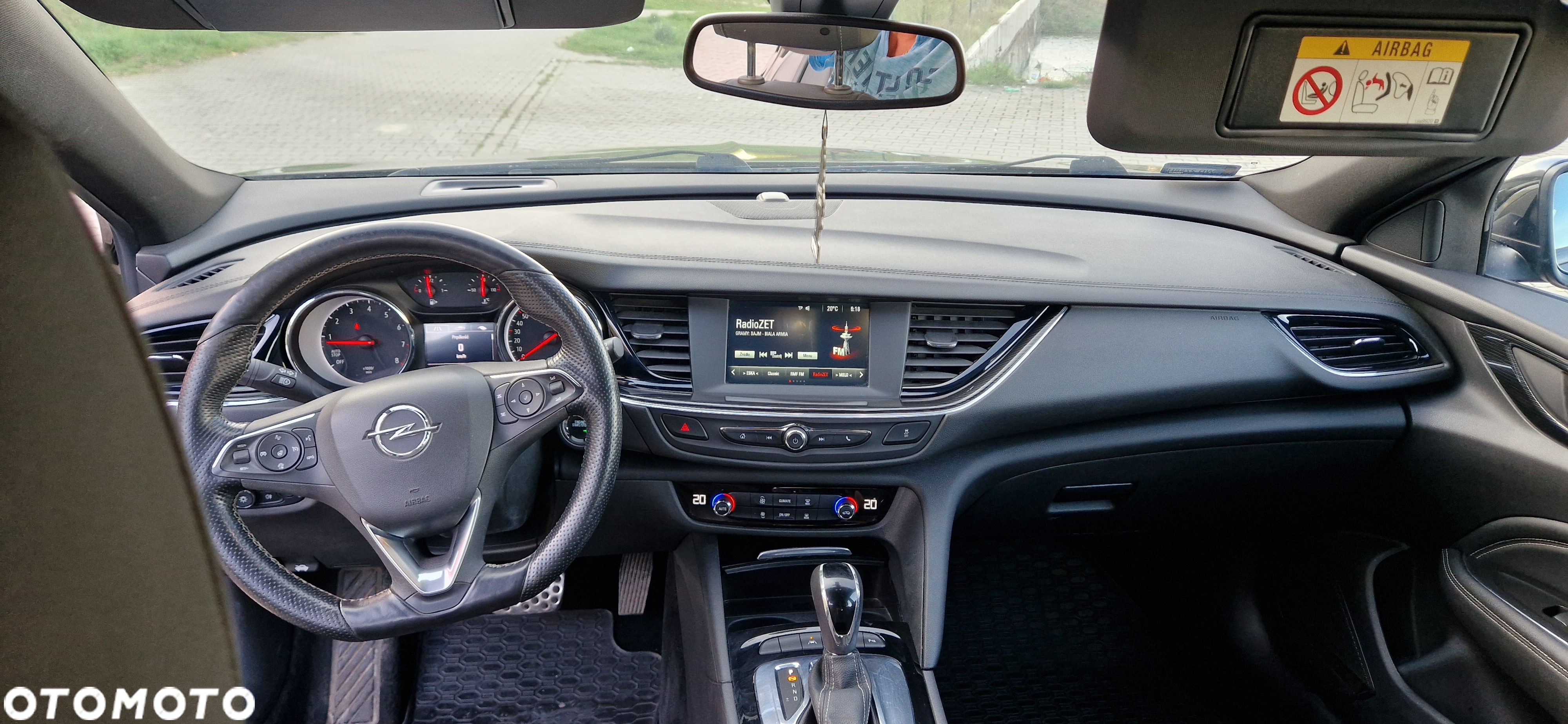Opel Insignia - 9