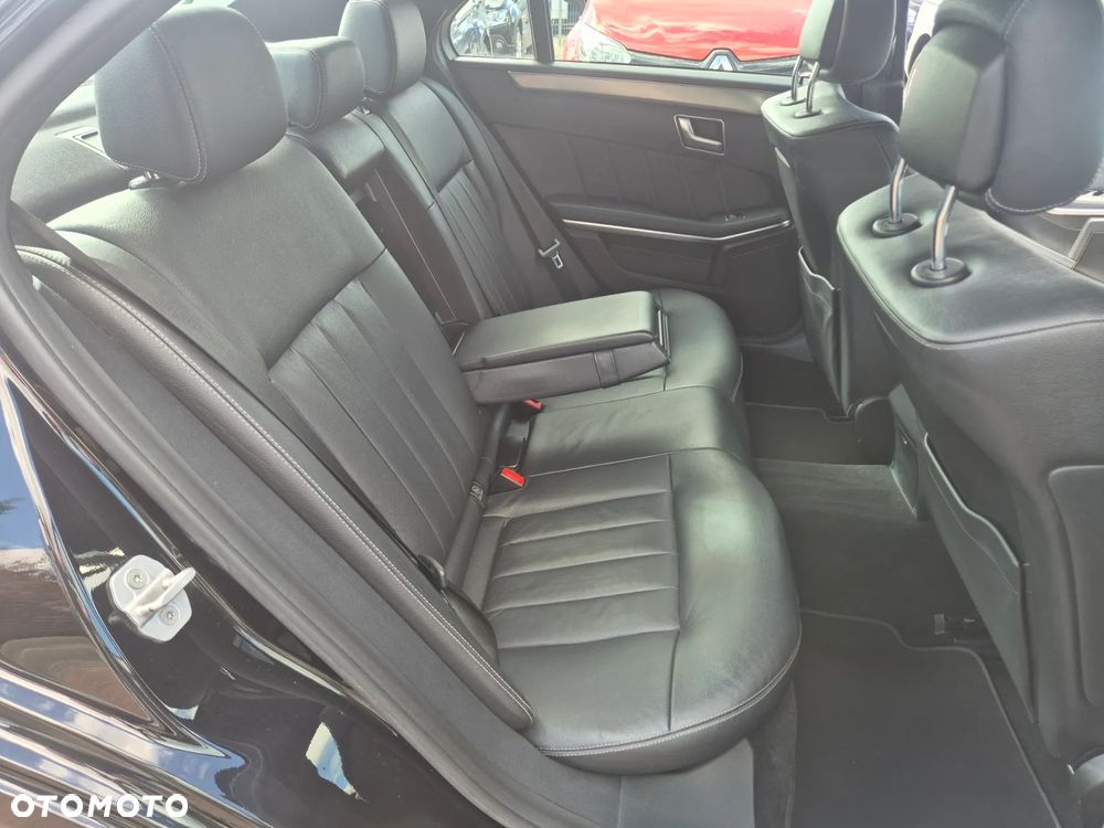 Mercedes-Benz Klasa E 200 BlueTEC 7G-TRONIC Edition - 12