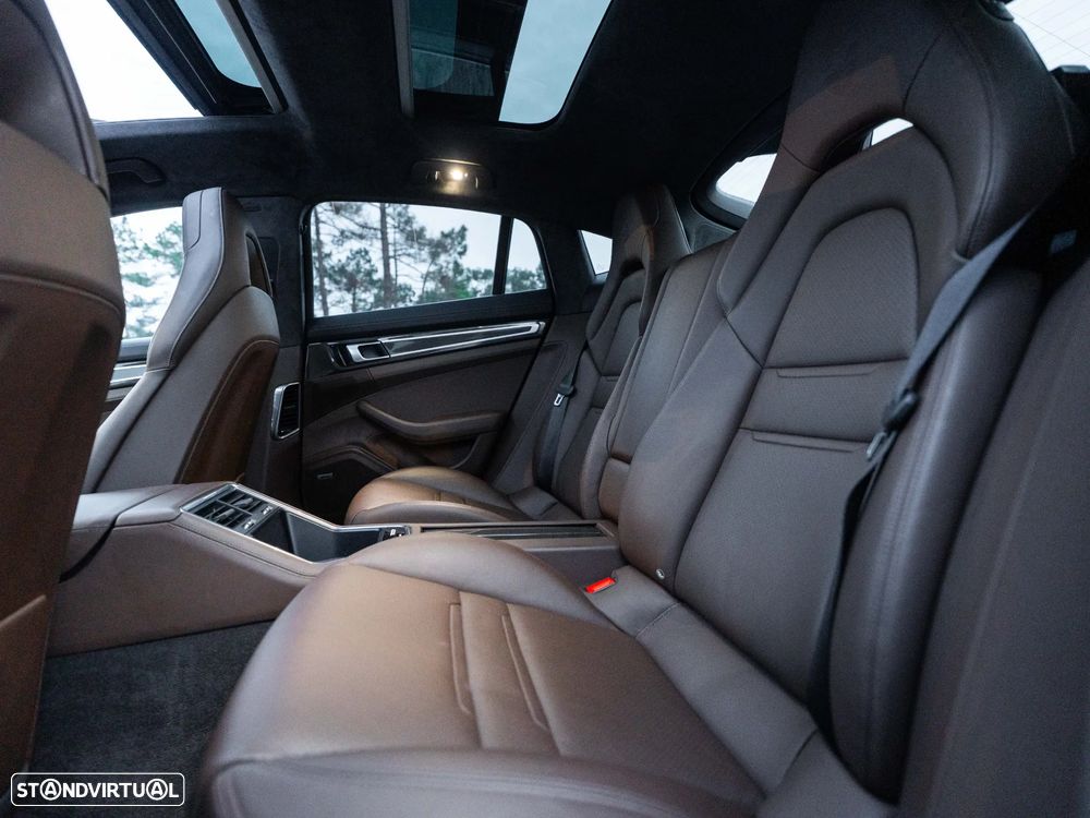 Porsche Panamera 4S Diesel - 31