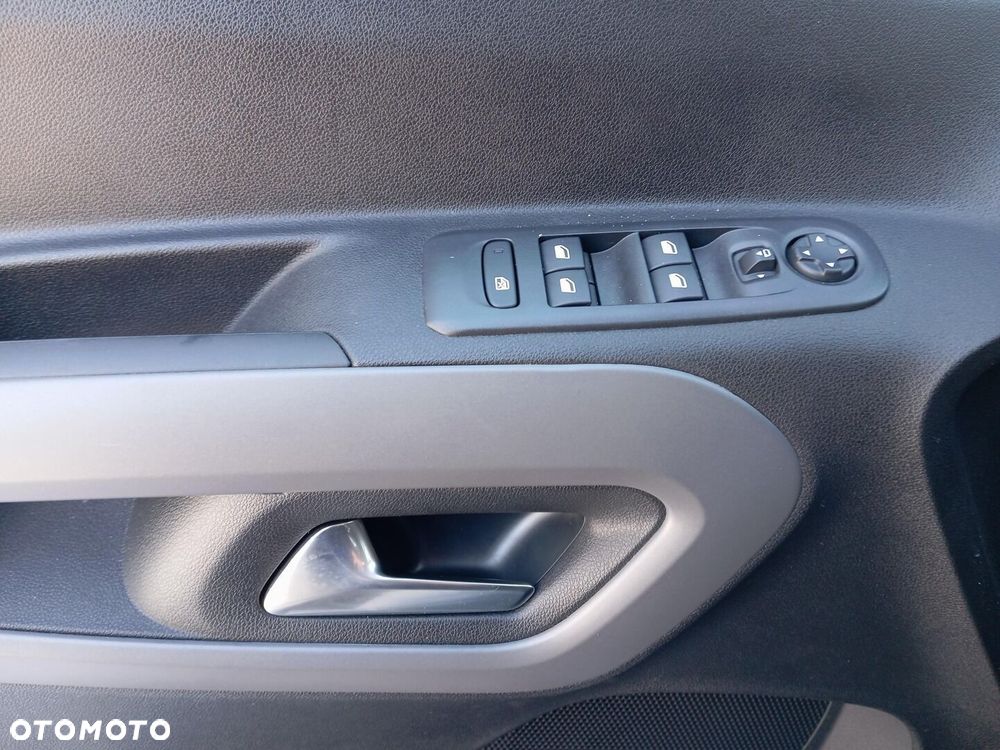 Toyota Proace City Verso 1.5 D-4D Family - 20