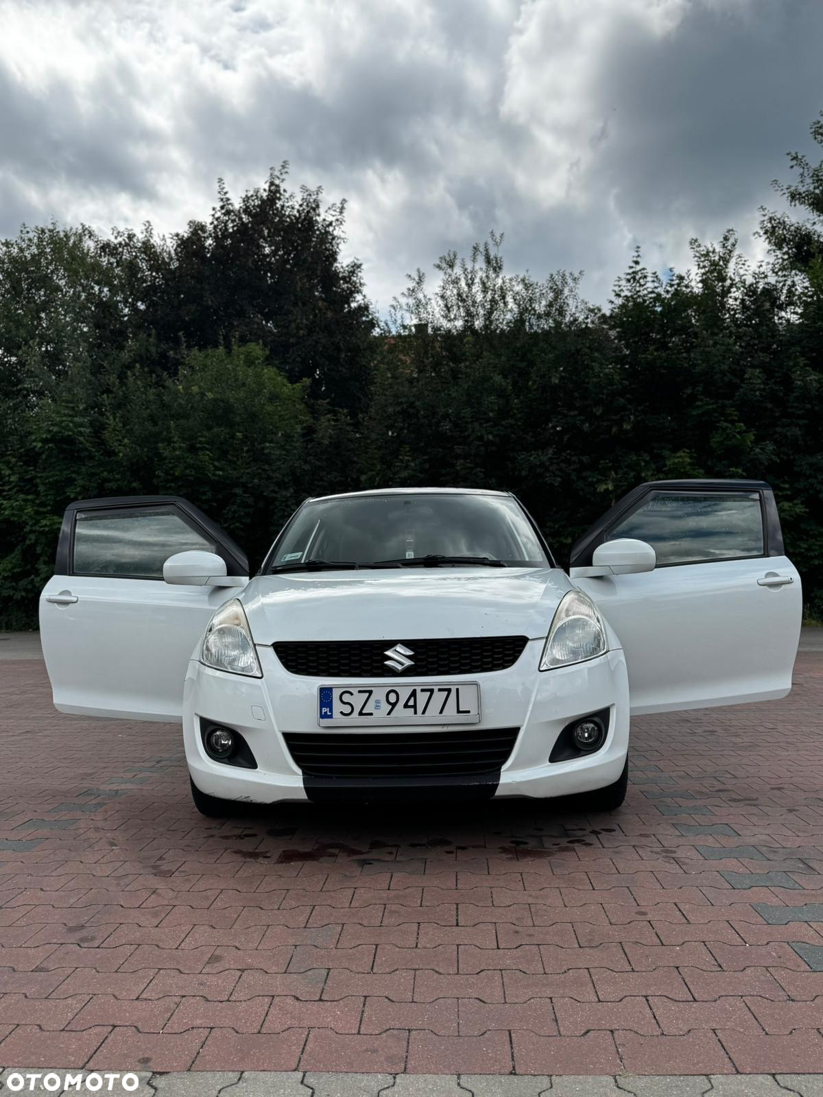 Suzuki Swift 1.2 BlackWhite - 6