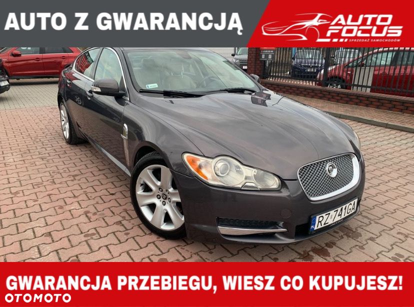 Jaguar XF 2.7 V6 Premium Luxury - 1