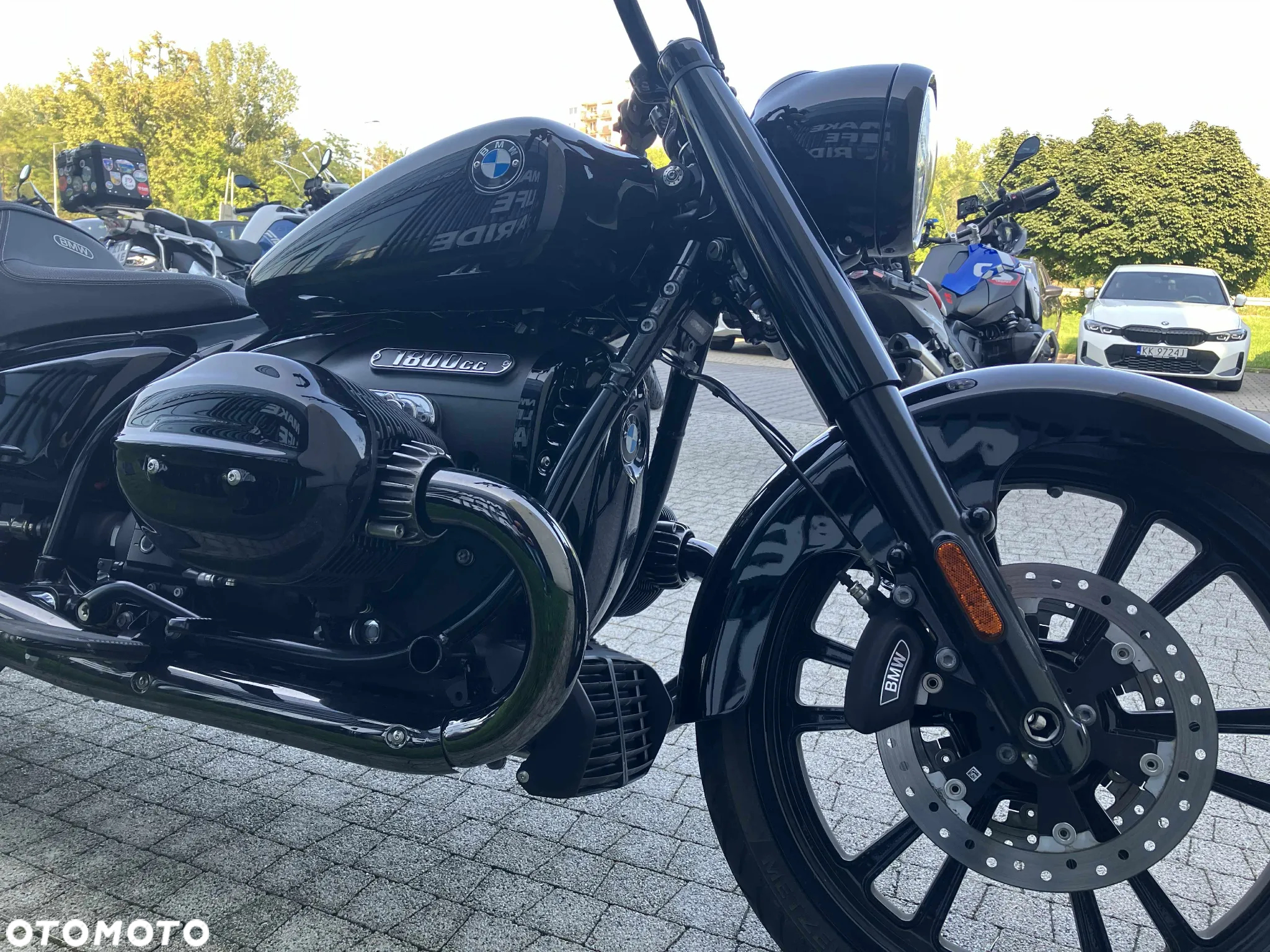 BMW R - 6
