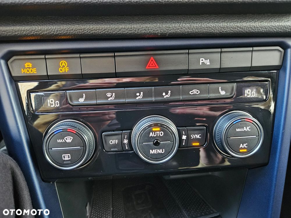 Volkswagen T-Roc 1.5 TSI ACT OPF Style - 28