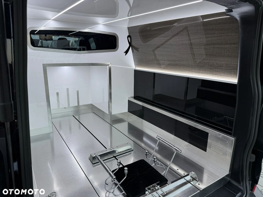 Ford Custom Karawan Pogrzebowy - 7